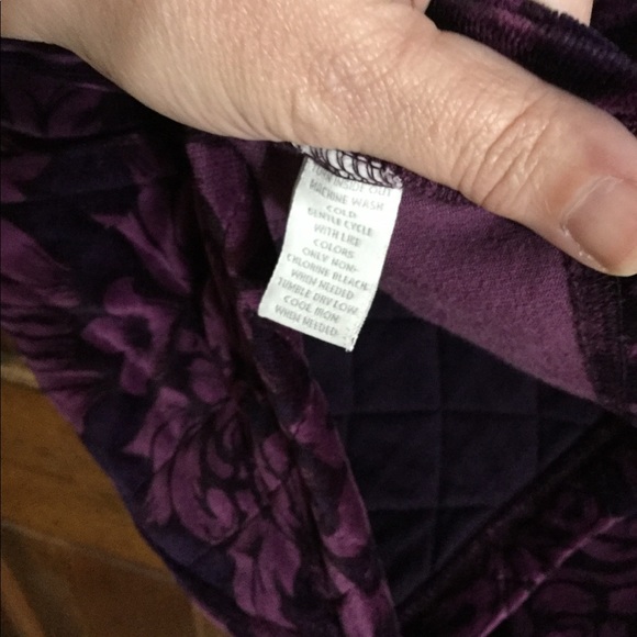 Purple damask, thick and warm vest - zip up front - Picture 3 of 4